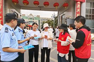 马德兴：亚洲第一集团优势明显，国足成本届亚洲杯最弱球队之一